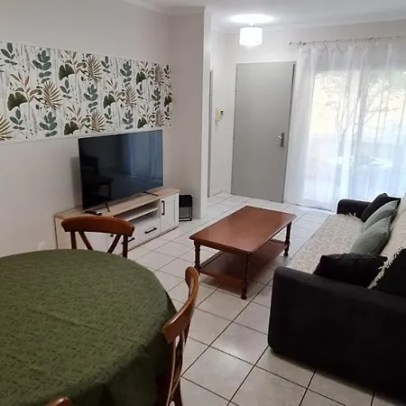 Daire T2 55m² Confort Avec Jardin. Cuisine Et Equipements Neufs. Wifi Tv Parking *