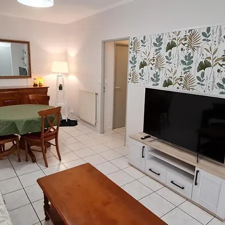 T2 55m² Confort Avec Jardin. Cuisine Et Equipements Neufs. Wifi Tv Parking *