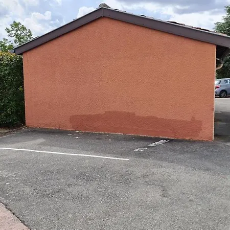 T2 55m² Confort Avec Jardin. Cuisine Et Equipements Neufs. Wifi Tv Parking Apartment Balma