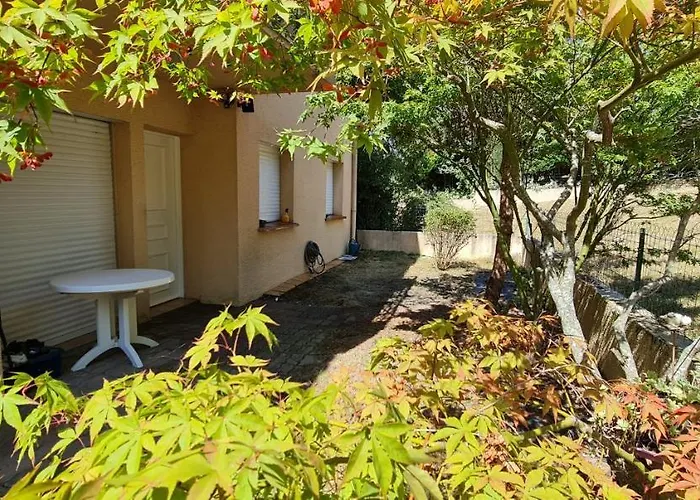 T2 55m² Confort Avec Jardin. Cuisine Et Equipements Neufs. Wifi Tv Parking * 巴尔马