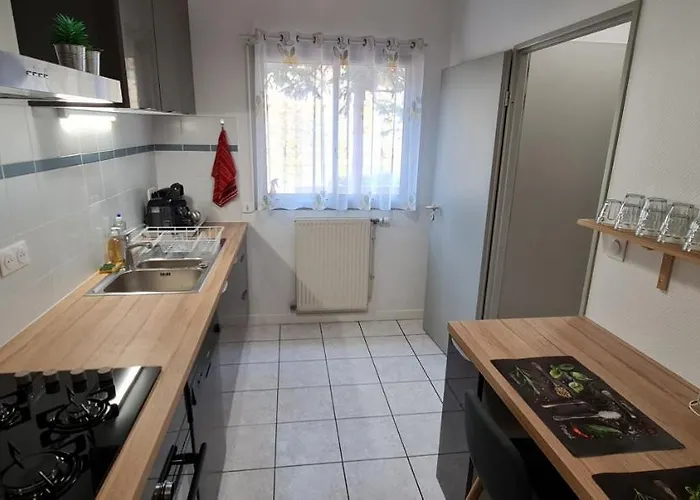 T2 55m² Confort Avec Jardin. Cuisine Et Equipements Neufs. Wifi Tv Parking 公寓 *