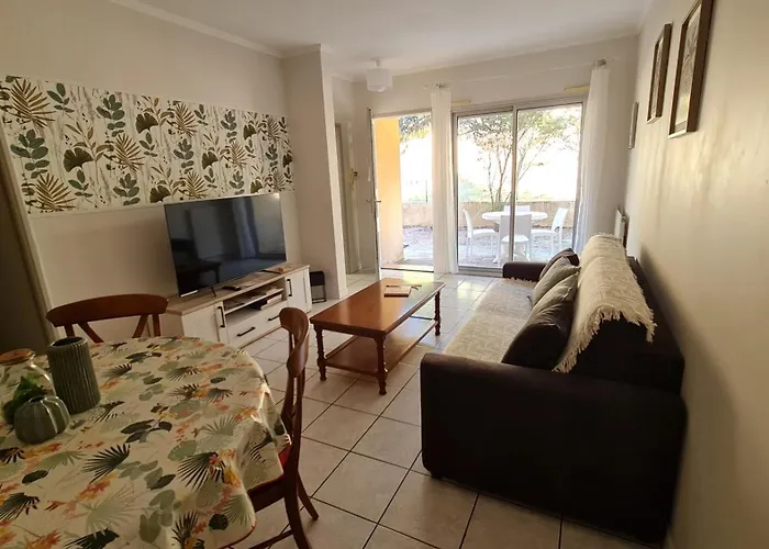 T2 55m² Confort Avec Jardin. Cuisine Et Equipements Neufs. Wifi Tv Parking * 巴尔马