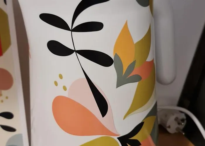 T2 55m² Confort Avec Jardin. Cuisine Et Equipements Neufs. Wifi Tv Parking * 巴尔马